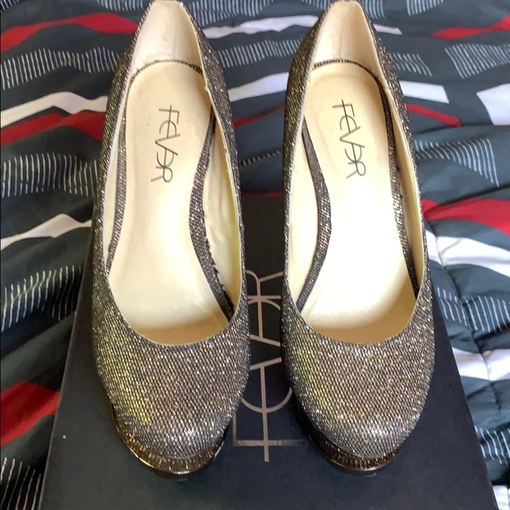 Fever pumps - Picture 2 of 6